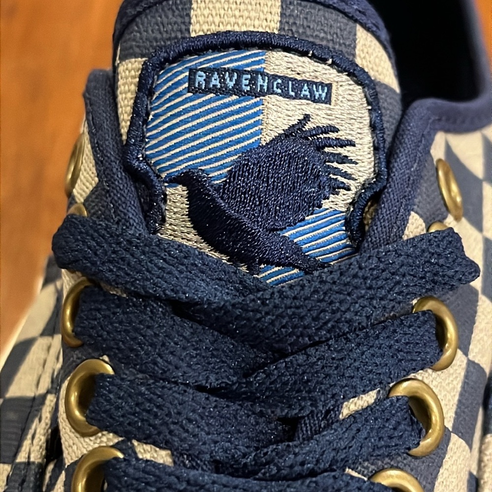 Vans Authentic X Harry Potter Ravenclaw Shoes Sneakers blue Mens 6 Womens 7.5 - Picture 9 of 15